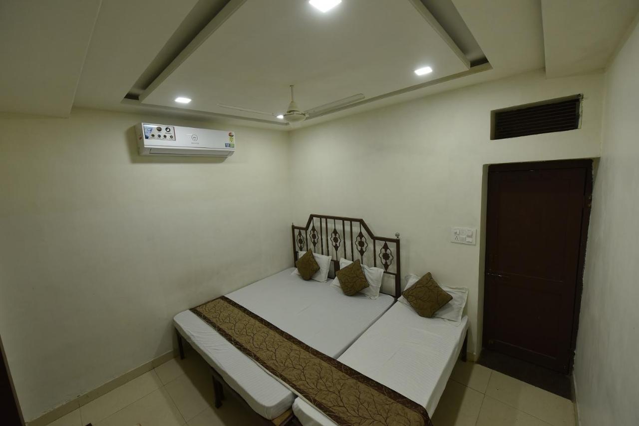 Baba Guest House Ajmer Exteriör bild